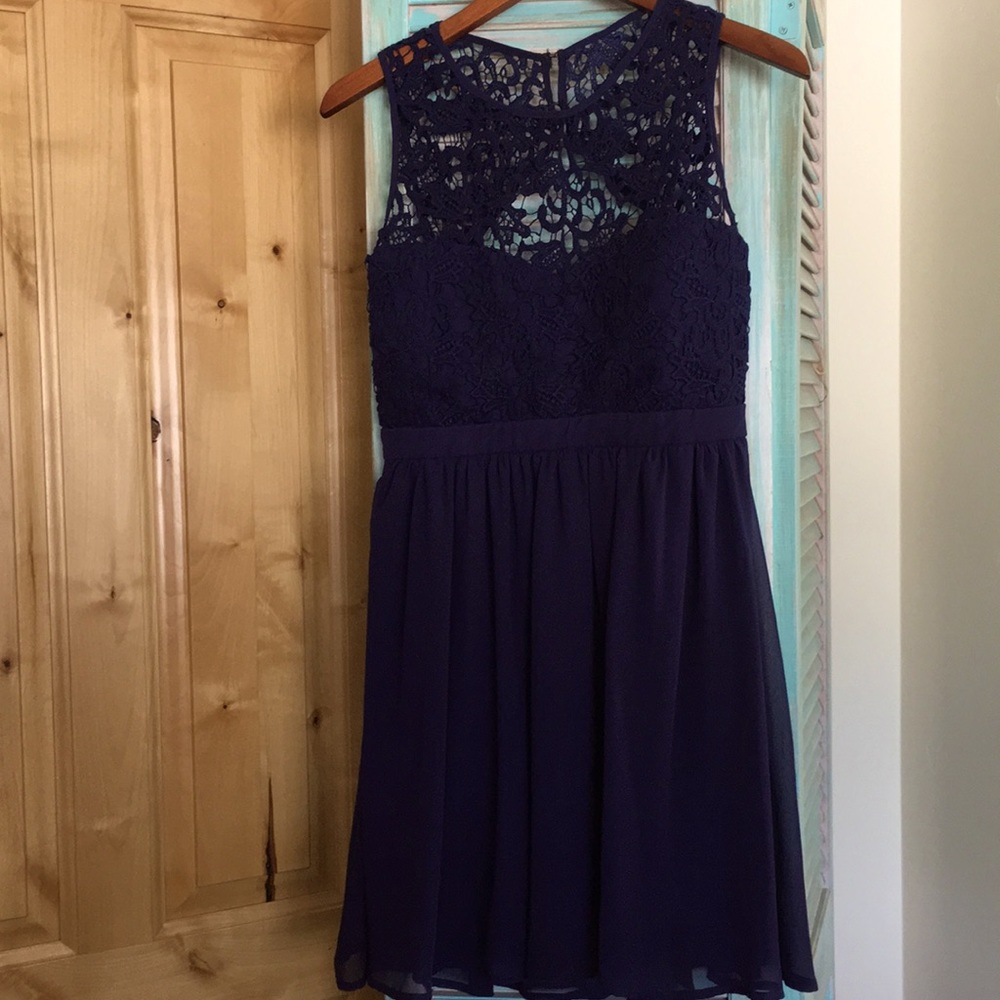 ❄️Beautiful Navy Mini Dress❄️